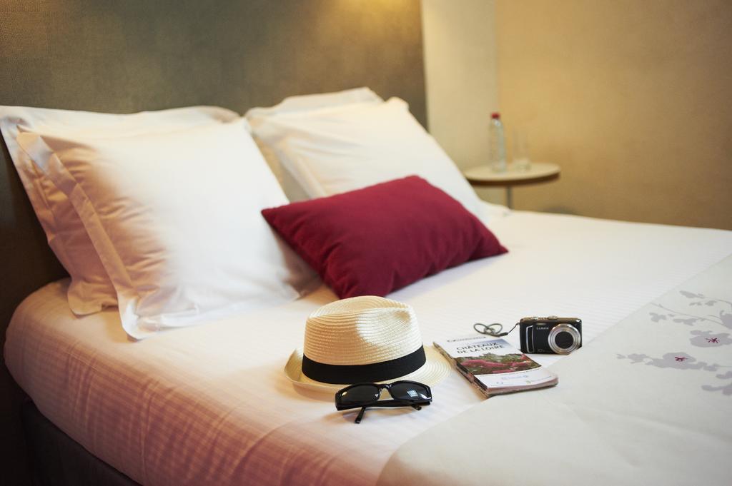 Hotel Restaurant Du Parc Saumur Logis Elegance Room photo